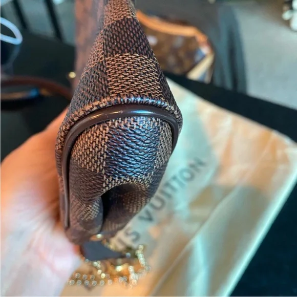 Louis Vuitton Eva Clutch- Damier Ebene Crossbody - Picture 7 of 13